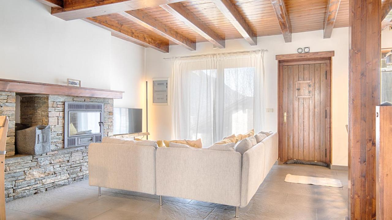 Arró Saplan Real Estate Arres De Susヴィラ エクステリア 写真